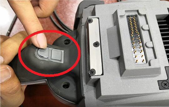 韦林工业内窥镜的扳机键设计