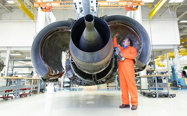 传统航空发动机孔探面临挑战