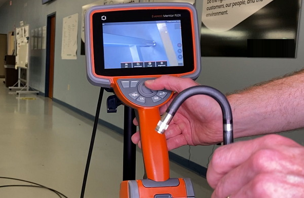 工业内窥镜灵活的探头导向可全面检查轮箍和螺栓等矿山机械紧固零件