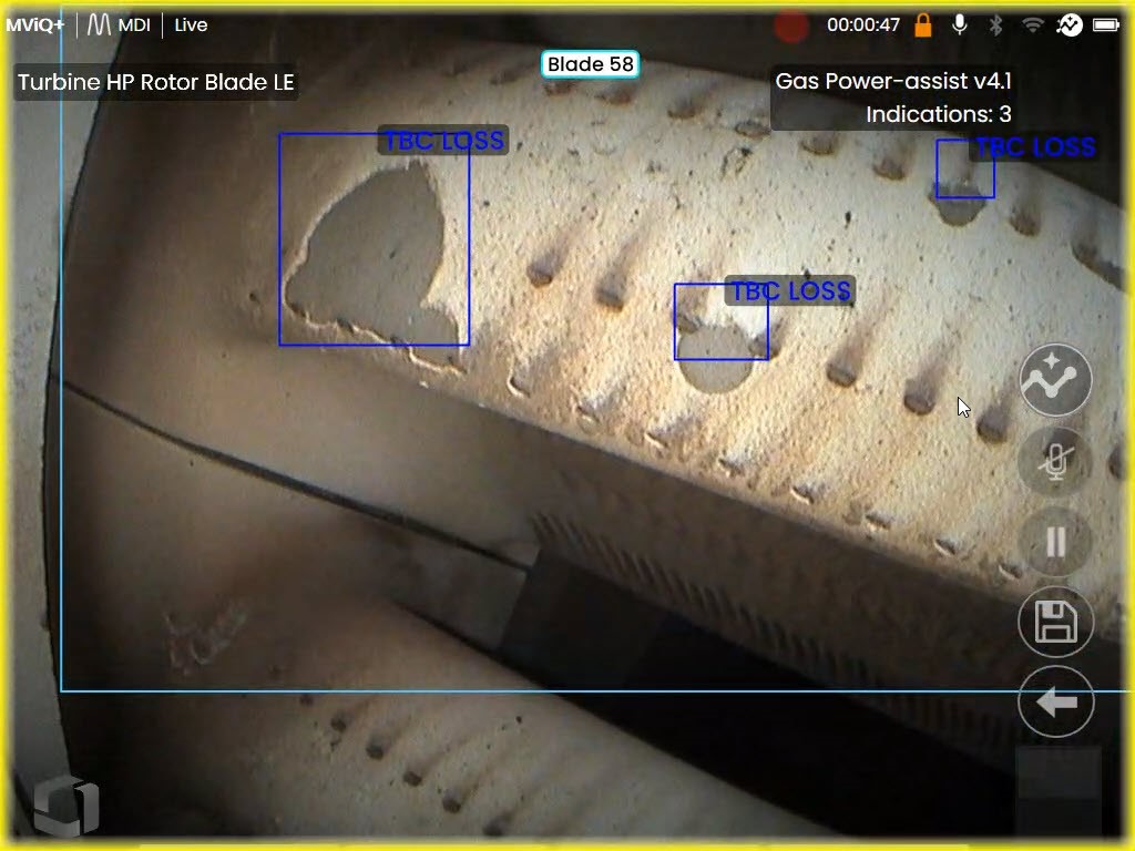 韦林智能工业内窥镜在显示屏上实时显示缺陷位置、缺陷种类和置信度等智能识别结果